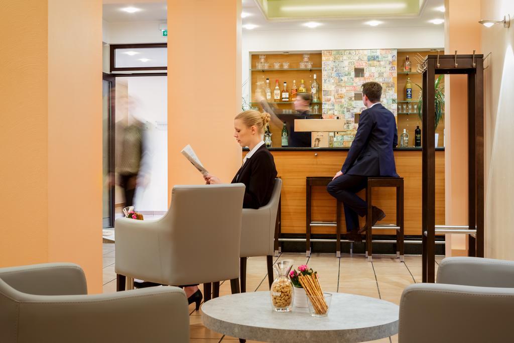 Messehotel Koeln-Deutz Exteriör bild