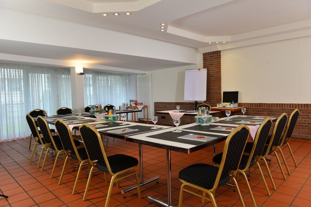 Messehotel Koeln-Deutz Exteriör bild