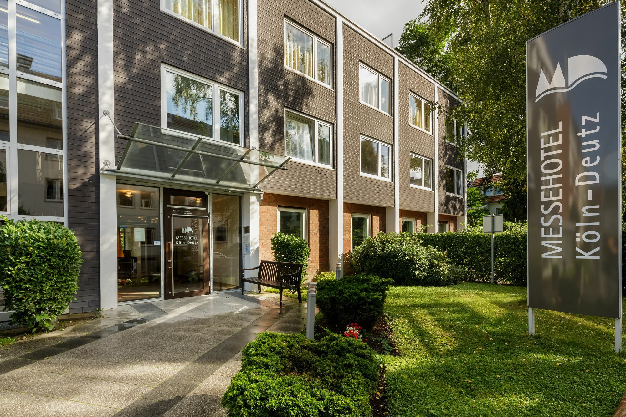 Messehotel Koeln-Deutz Exteriör bild